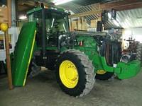 John Deere 8400