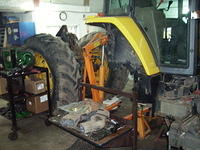 John Deere 7410